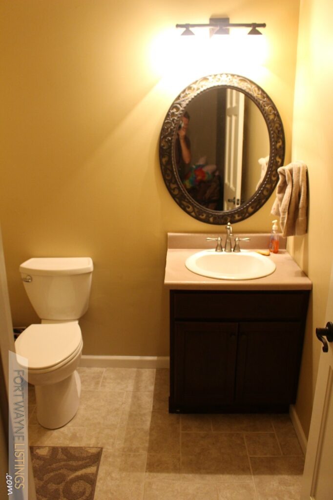 Basement bathroom Super Fort Wayne home for sale