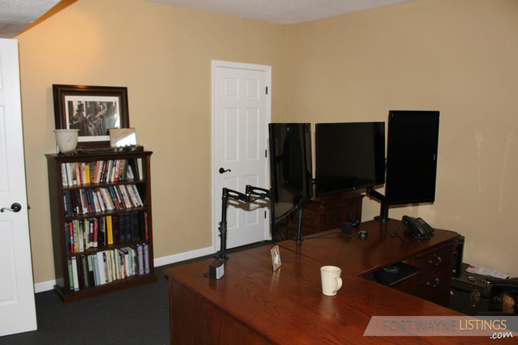 office with closest Super Fort Wayne home for sale